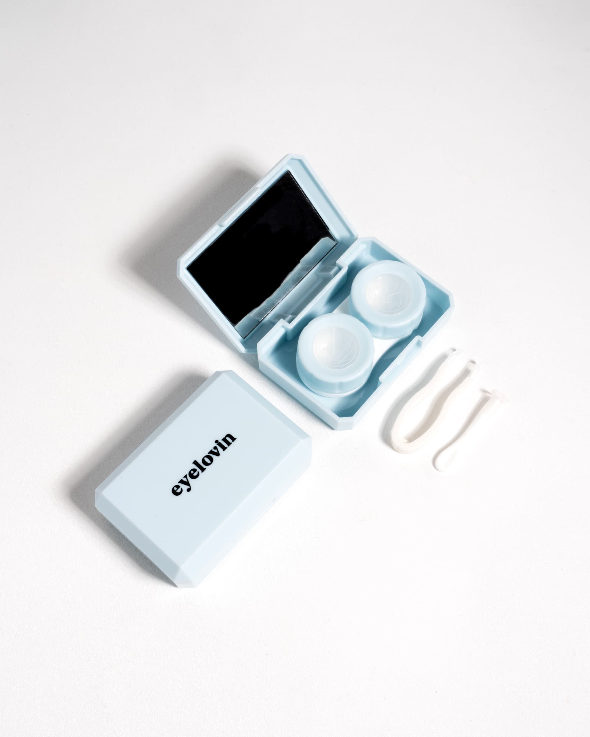 nina-catalog-blue.jpg1nina-travel-kit1695025170.jpg